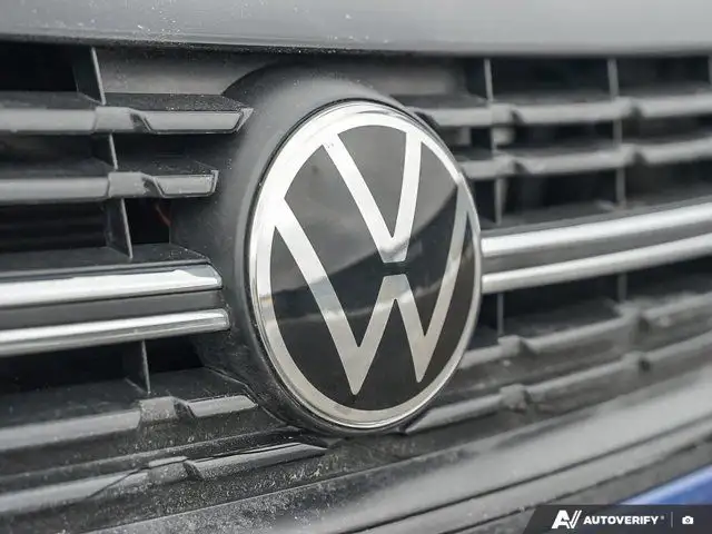 2023 Volkswagen Jetta Comfortline | LOW KMS | Moonroof in Cars & Trucks in Windsor Region - Image 10