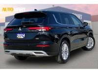 2024 Mitsubishi Outlander SE 4WD A top-performing 7-passenger SUV with AWD capability, Apple CarPlay... (image 6)