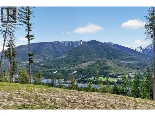 DL 7620 Rogers Road Balfour, British Columbia in Land for Sale in Nelson - Image 6
