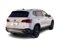 Welcome to Country Hills Volkswagen 2022 Volkswagen Taos Comfortline Pure White We want your vehicle... (image 9)