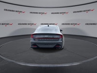 // ACCIDENT FREE!! // // SINGLE OWNER! // This 2022 Hyundai Sonata Sport 1.6T is a sleek midsize sed... (image 6)