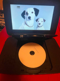 2014 RCA 9" Portable DVD CD Player DRC99392E - Tested