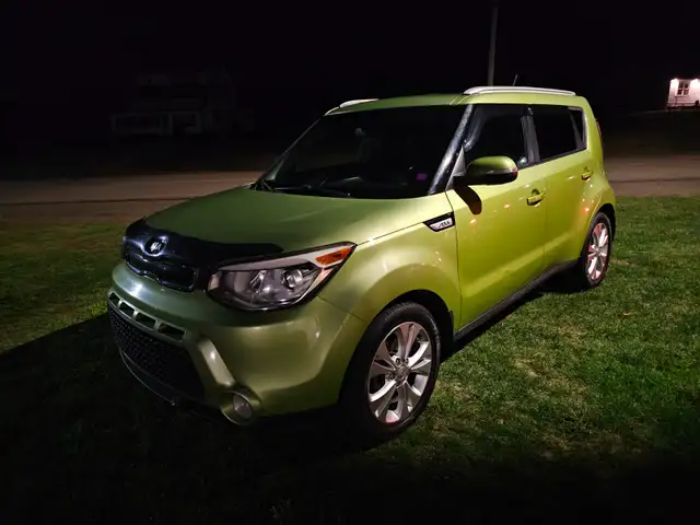 2016 Kia Soul FWD in Cars & Trucks in Moncton - Image 2