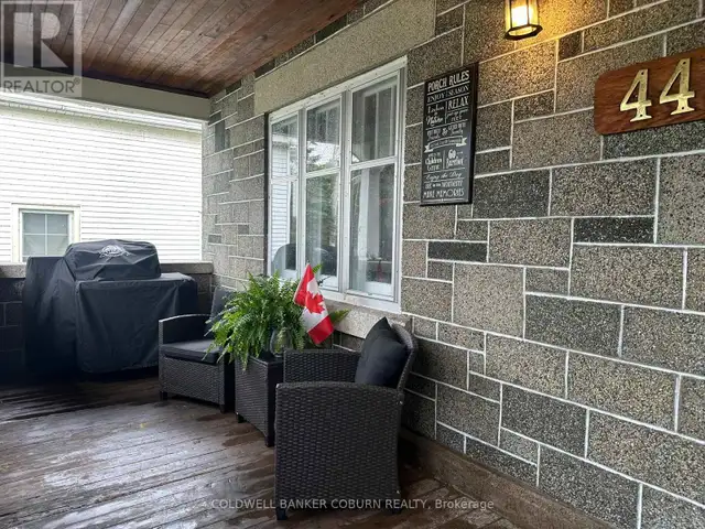 44 WILLIAM STREET Edwardsburgh/Cardinal, Ontario63008308903555121
