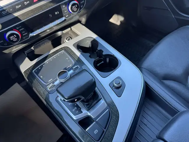 2017 Audi Q7 Technik5823838807090995222