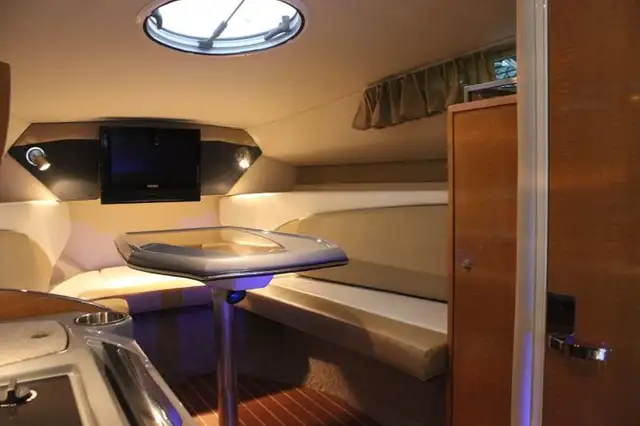 2012 LARSON 857 cabrio in Powerboats & Motorboats in Longueuil / South Shore - Image 11