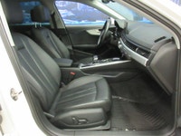 AUDI A4 2018 QUATTRO TOUT ÉQUIPÉ / TOIT OUVRANT ÉLECTRIQUE / INTÉRIEUR EN CUIR NOIR CHAUFFANT / BLUE... (image 8)