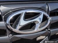 The advertised vehicle price is based on a promotional finance offer. Customers who purchase the veh... (image 8)