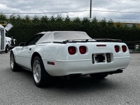 1992 Chevrolet Corvette Convertible 38,726 MILES / 62,323 KM $28,820 + $595 Processing fee = $29,415... (image 7)