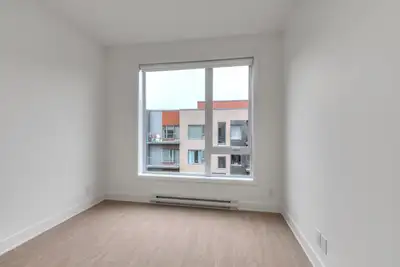 Appartement neuf à louer Plateau-Mont-Royal 2cc, View more