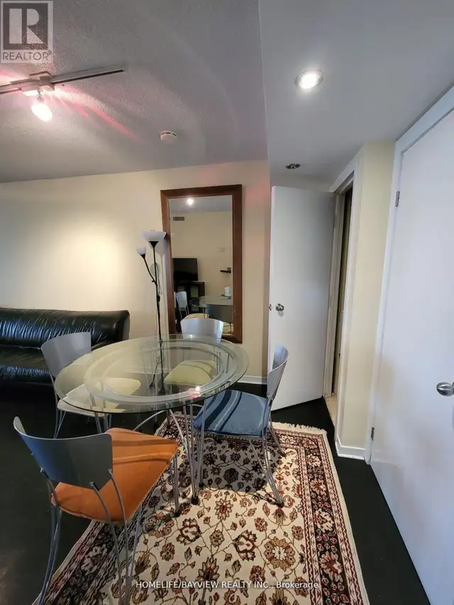 2902 - 1001 BAY STREET Toronto (Bay Street Corridor), Ontario in Condos for Sale in City of Toronto - Image 6