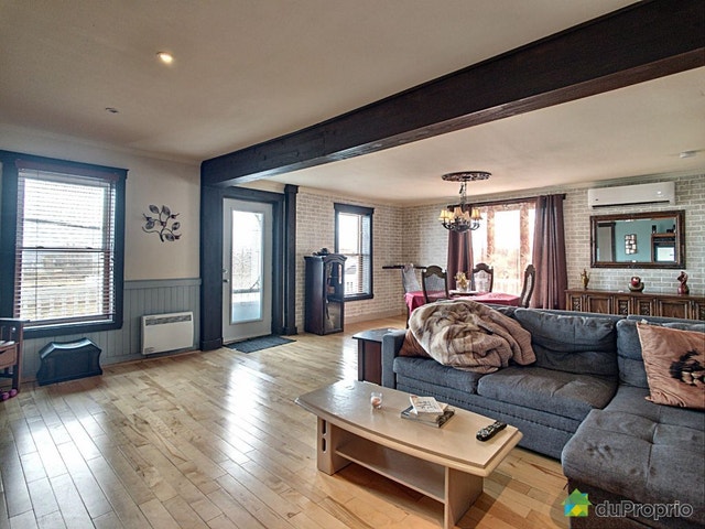 $869,900 - Bungalow for sale in Ste-Anne-de-Beaupre — photo 3