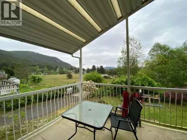 551 MacMillan Dr Sayward, British Columbia in Houses for Sale in Campbell River - Image 12