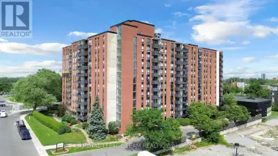 Welcome to 'The Denbury', renowned for its coveted location: across from sandy Mooney's Bay Beach al...