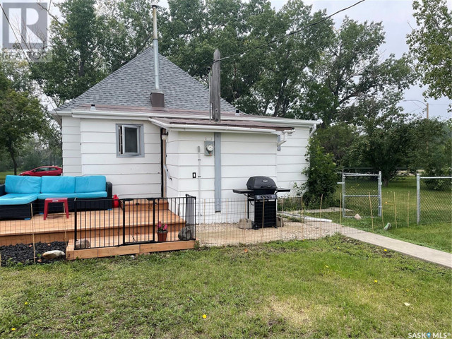 215 Kerry STREET Limerick, Saskatchewan in Houses for Sale in Moose Jaw - Image 4