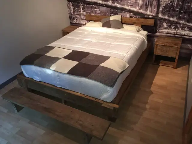 SUPERBE LIT ZEN in Beds & Mattresses in City of Montréal - Image 4