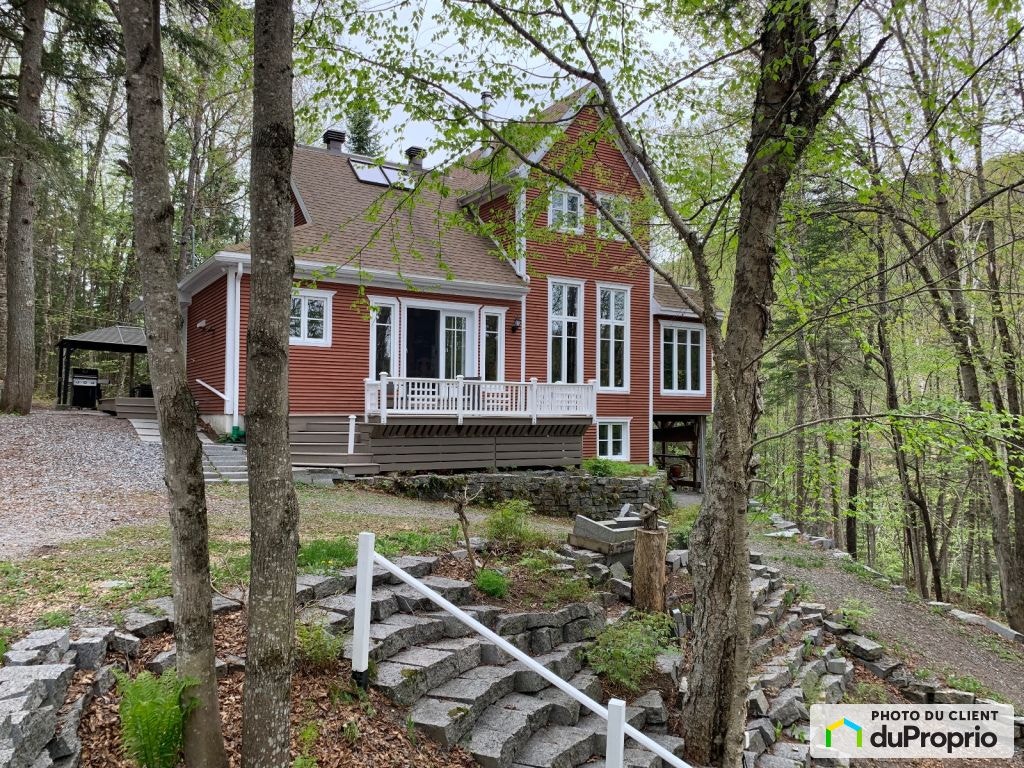 $795,000 - Split Level for sale in Lac-Aux-Sables — photo 1