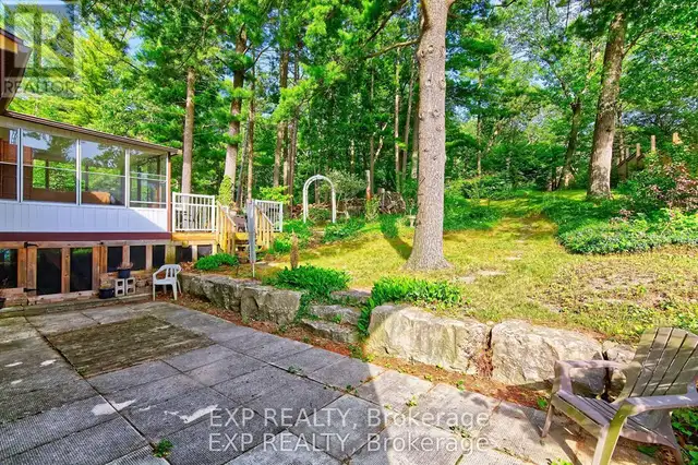 9995 PORT FRANKS ESTATES DRIVE Lambton Shores (Port Franks), Ont in Houses for Sale in Grand Bend - Image 7