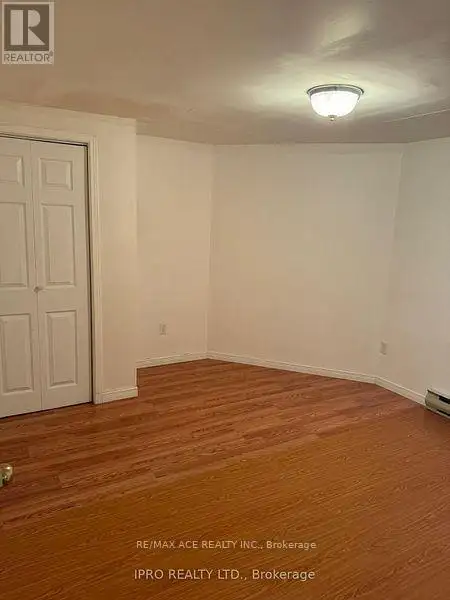 WALKOUT BASEMENT - 20 HAWTHORNE ROAD Mono, Ontario in Long Term Rentals in Oakville / Halton Region - Image 4