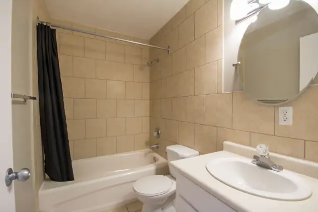 ALL INCLUSIVE - Westwood Garden Apts 1BR Apt Available Now in Long Term Rentals in Kitchener / Waterloo - Image 13