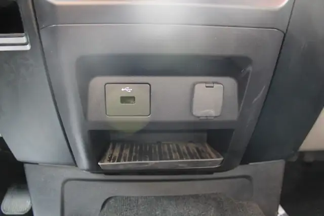 2019 Ford F-150 XL 4WD SuperCab 6.5' Box for sale in Cars & Trucks in Comox / Courtenay / Cumberland - Image 25