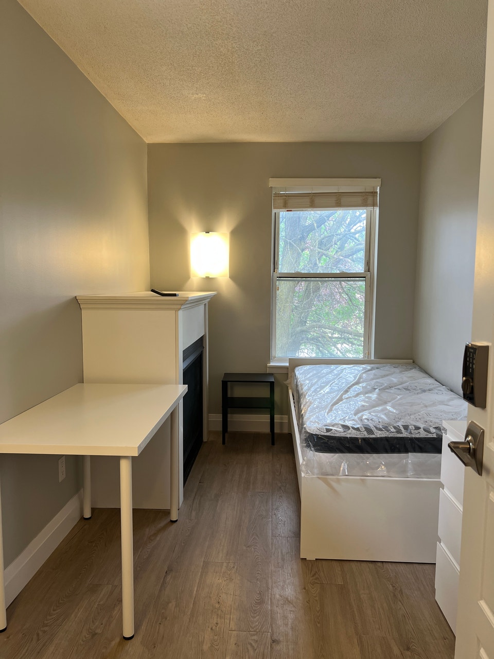 Female only unit 2