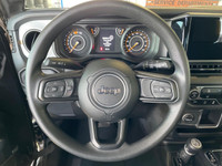 Performance & Off-Road Capability: Trailer Sway Damping Stay in control while towing on and off-road... (image 7)