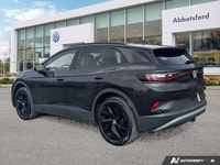 This Volkswagen ID.4 delivers a Electric engine powering this Automatic transmission. Window Grid An... (image 2)