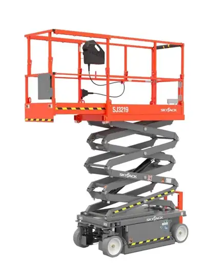 LOCATION Platforme ciseaux ,scissor lift RENTAL  Skyjack, View more