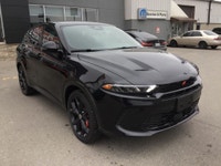 PRICE INCLUDES FEDERAL iZEV - COME SEE WHY PEOPLE BUY FROM MILTON CHRYSLER TODAY!! CREDIT ISSUES? WE... (image 2)
