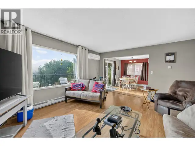 355 & 357 Gwyer Street Penticton, British Columbia in Houses for Sale in Penticton - Image 33
