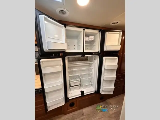 2018 Jayco Precept 35S Washer / Dryer Combo in RVs & Motorhomes in Moncton - Image 33