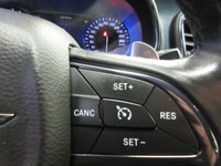 CHRYSLER 200 S 2015 V-6 3.6 LITRES PENTASTAR 295 HP / CUIR NOIR CHAUFFANT ET ÉLECTRIQUE / CAMÉRA DE... (image 7)