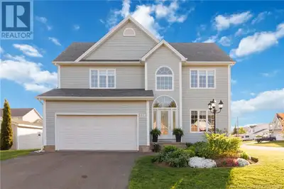 YOUR DREAM PROPERTY IS HERE. BEAUTIFULLY UPGRADED HOME THAT FEELS BETTER THAN NEW WITH ALL THE FINIS...