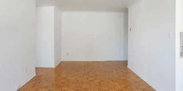 4 ½ à Louer – Vue sur le Fleuve Saint-Laurent in Long Term Rentals in City of Montréal - Image 3