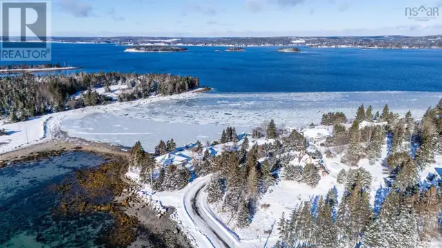211 Sunset Drive Glen Haven, Nova Scotia in Houses for Sale in City of Halifax - Image 36