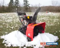 Souffleuse à neige de 30 pouces à propulsion automatique
