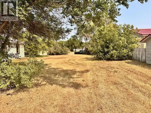 519 2 Avenue E Brooks, Alberta in Land for Sale in Medicine Hat - Image 5