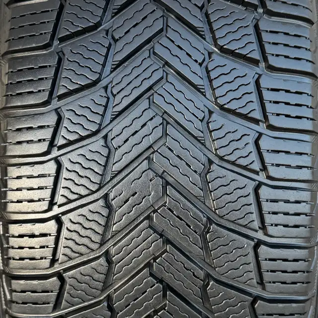(98%) 4x Volvo S60 | V60 18" OEM Winter Wheels Package in Tires & Rims in City of Toronto - Image 11
