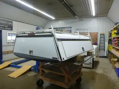 This unit is ready for installation! 2015 2020 Ford F150 66 White ARE Contractor Truck Cap Options:...