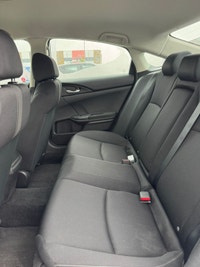 2018 Honda Civic SE | 194,375 KM Backup Camera, Heated Seats, Lane Departure Warning, Cruise Control... (image 8)