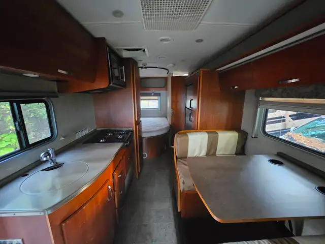 VR Classe C FLEETWOOD ICON 24D in RVs & Motorhomes in Laval / North Shore - Image 5