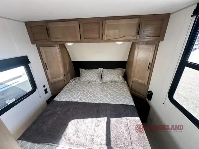 2025 Forest River RV Cherokee Wolf Pup 16CM in Travel Trailers & Campers in Calgary - Image 14
