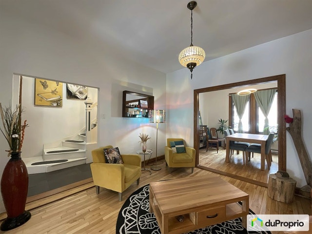 $965,000 - Townhouse in Côte-des-Neiges / Notre-Dame-de-Grâce — photo 1