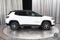 The 2024 Jeep Compass Limited combines modern luxury with everyday capability. Powered by a 2.0-lite... (image 5)