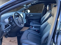 HEATED FRONT SEATS, HEATED STEERING WHEEL, ADAPTIVE CRUISE CONTROL, POWER LIFTGATE, ALL WHEEL DRIVE... (image 8)