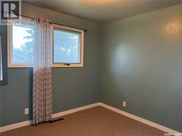 518 3rd AVENUE W Meadow Lake, Saskatchewan in Houses for Sale in Prince Albert - Image 9