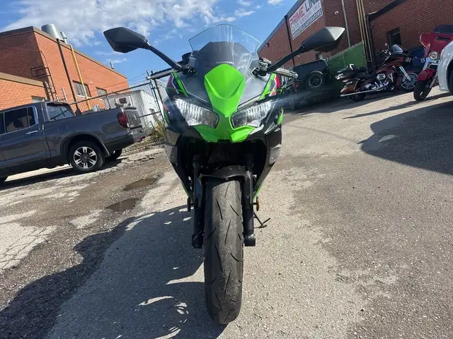 2024 Kawasaki Ninja 650 ~ NINJA 650 ~ ABS ~ KRT EDITION ~ NICE B in Sport Bikes in City of Toronto - Image 9