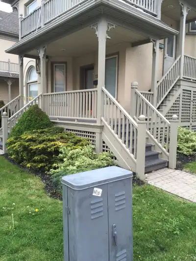 Spacious 1 Bedroom Available September 01