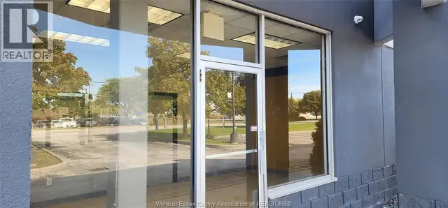 301 CROFT DRIVE Unit# 4-5 Lakeshore, Ontario in Commercial & Office Space for Rent in Windsor Region - Image 13